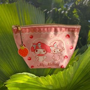 My Melody cosmetics bag